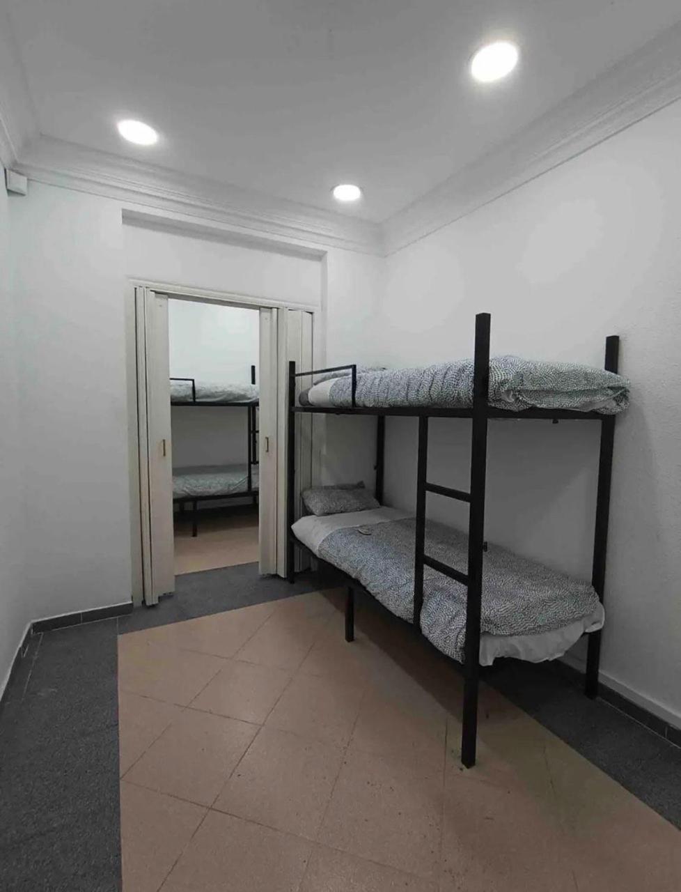 Parsa Residencial House Hotel Madrid Exterior foto