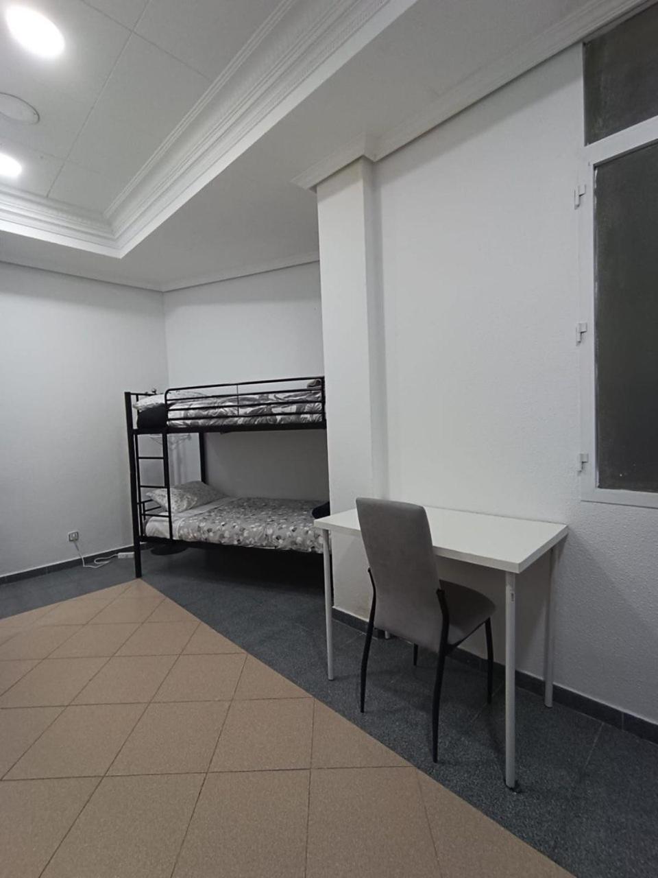 Parsa Residencial House Hotel Madrid Exterior foto