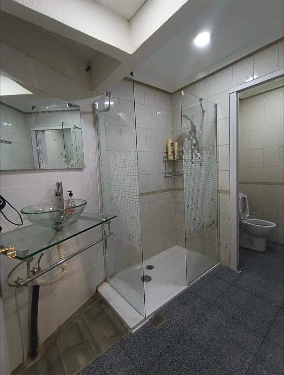 Parsa Residencial House Hotel Madrid Exterior foto