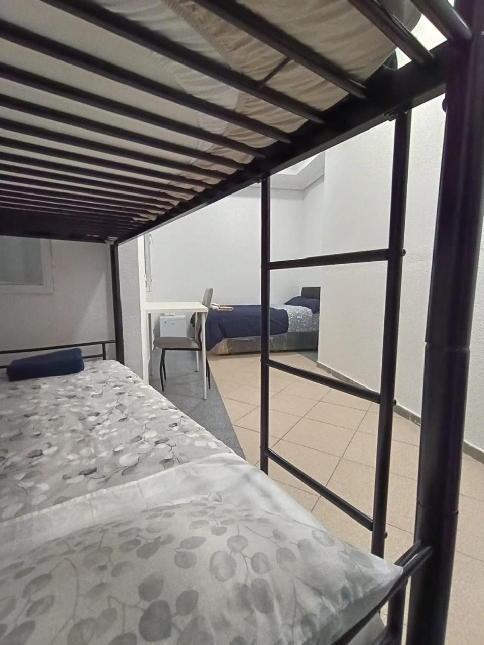 Parsa Residencial House Hotel Madrid Exterior foto